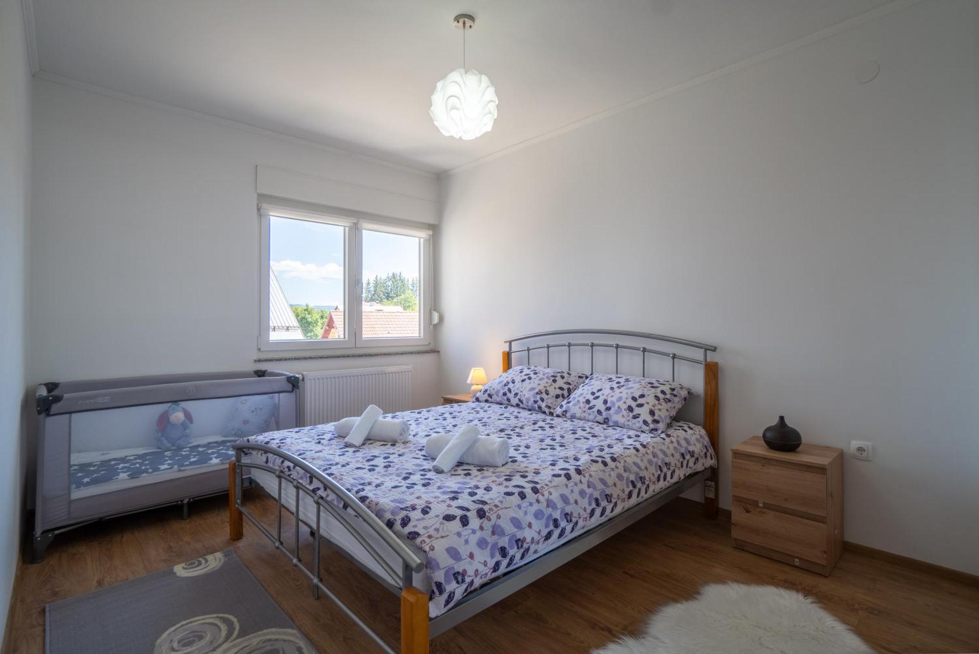Apartman Josip Gospic Luaran gambar